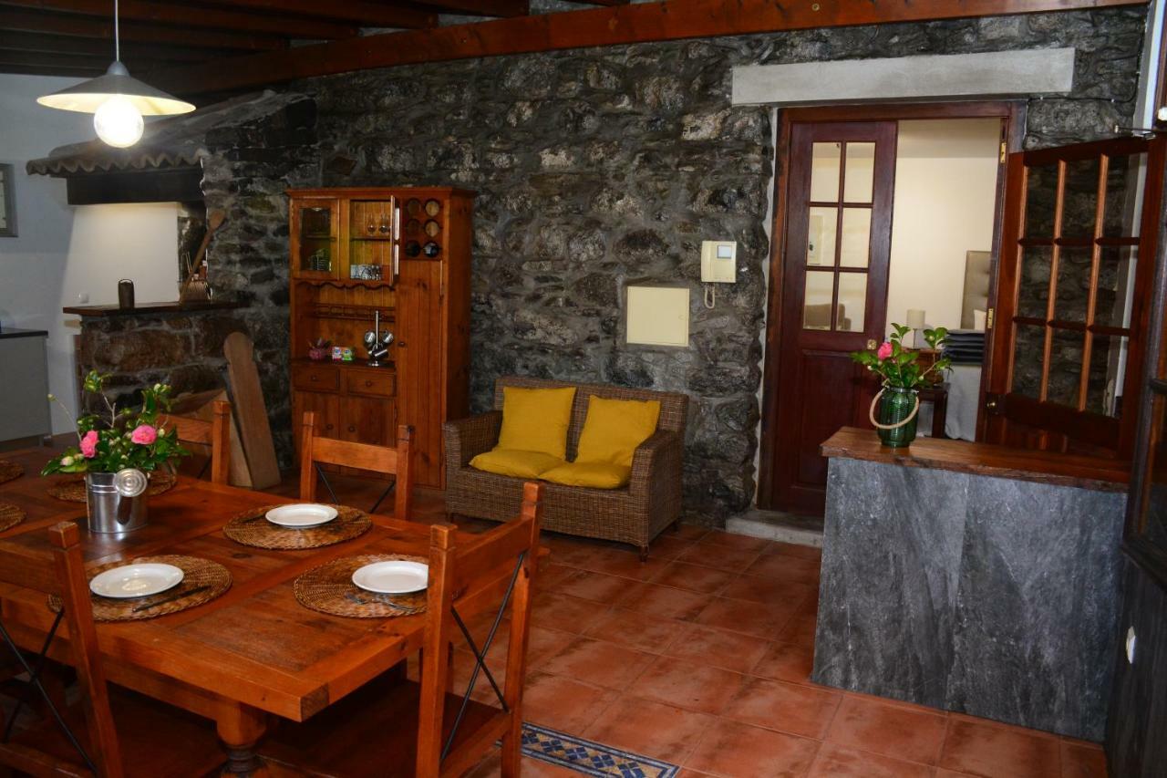 Solar Arco De Sao Jorge Apartment ซานตานา ภายนอก รูปภาพ